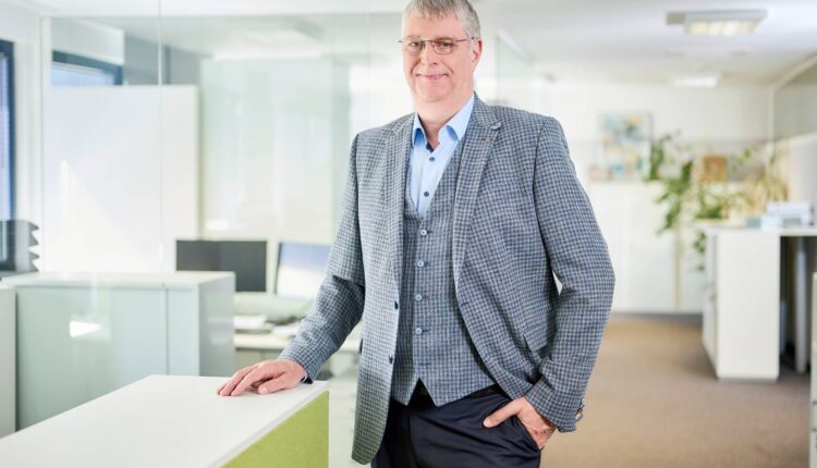 "There Must Not be a Cannibalisation of Material Flows"